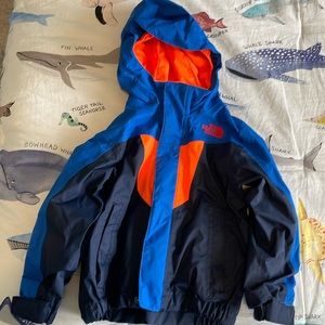 Toddler boys north face windbreaker jacket with hood size 2T